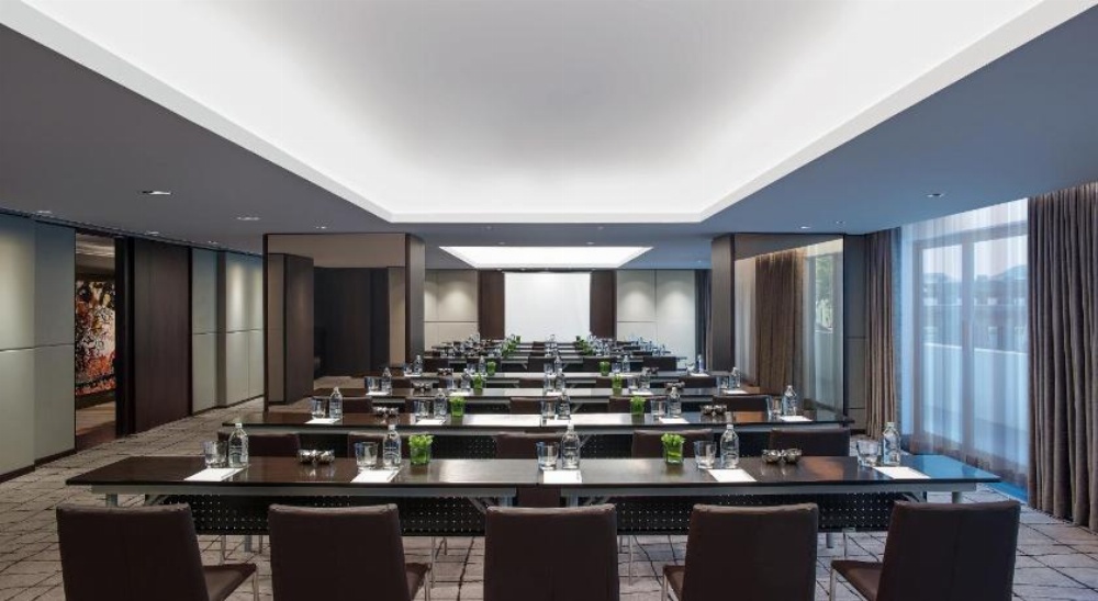New World Makati Hotel Image 24