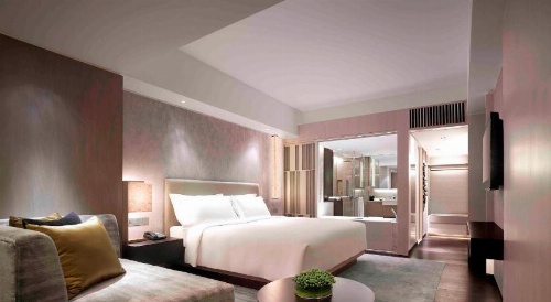 New World Makati Hotel image 33