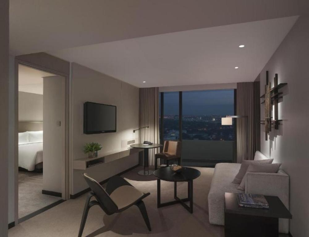 New World Makati Hotel Image 40