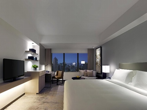 New World Makati Hotel image 41