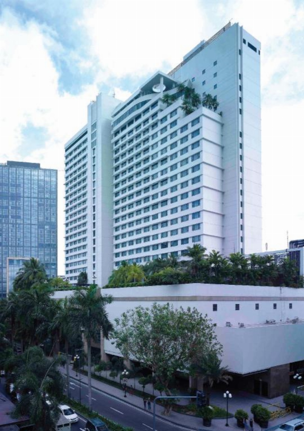 New World Makati Hotel